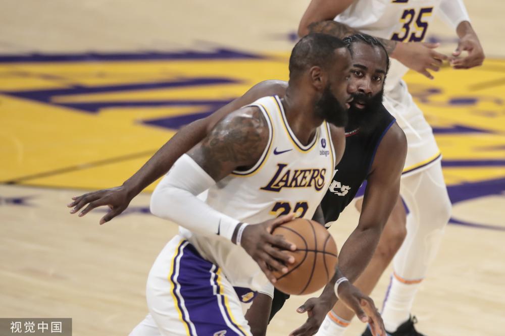 兴慜在球队 兴慜在球队